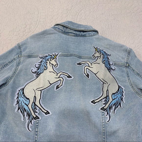 ✨ Light Blue Denim Jacket with Unicorn Patches - Picture 7 of 11